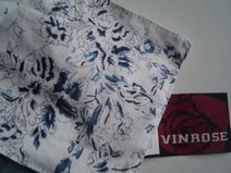 **UITVERKCOHT** VINROSE sjaal bloem off white/indigo